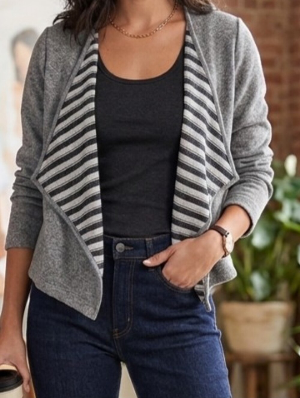 Passports Heather Grey Open-Front Draped Cardigan – Women’s Size Small